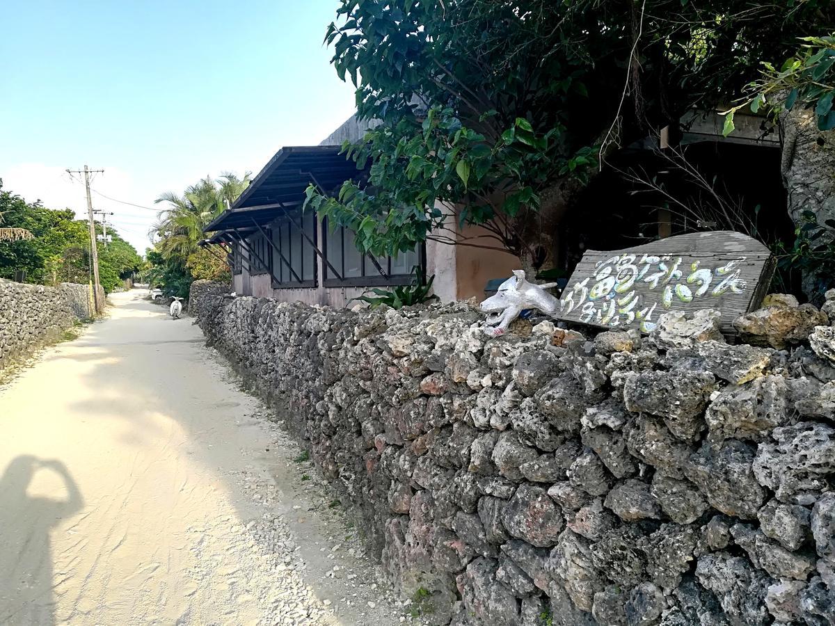 Taketomijima Guesthouse And Je Taime Exterior photo